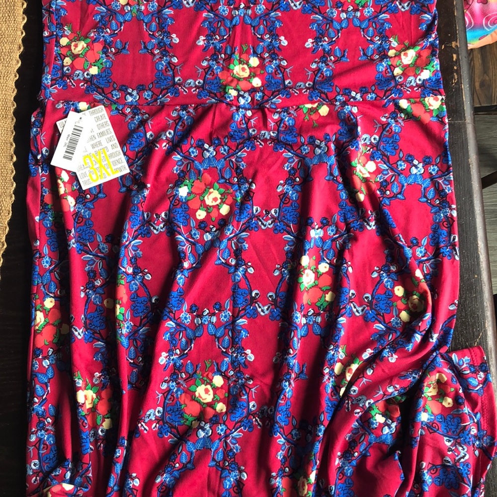 NWT LuLaRoe Maxi Skirt! Size 3XL.